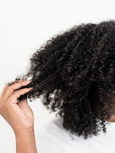 She Almost Gave Up on Her Hair… Until Nature Showed Her the Way